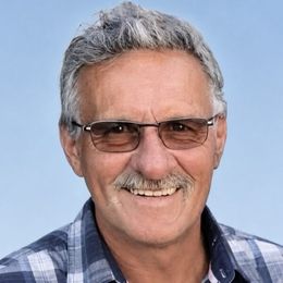 Photo de M. Jean Desmarais, avis de décès à Granby