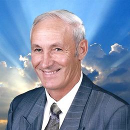 8rmUbsrVvSudvPLb4P716WvtK9IqwfKgJFO1X0GD