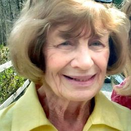 Photo of Mary Lou Hyatt, obituary in Chartierville