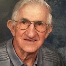 Photo of Clifton Harold Beaty, obituary in Hudson