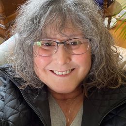 Photo of Pamela Strulovitch (née Figler), obituary in Montréal