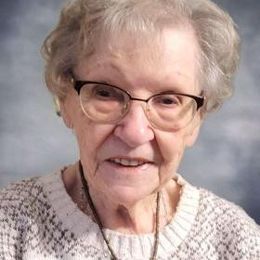 Photo of CASTONGUAY, Denise, obituary in Saint-Léandre