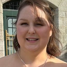 Photo of Vanessa Paris, obituary in Stoneham-et-Tewkesbury