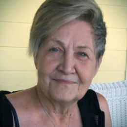 Photo of Linda Geraldine Legault (née Fournier), obituary