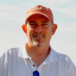 Photo of Earl Brasgold, obituary