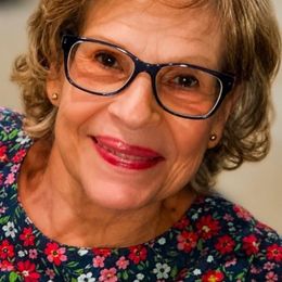 Photo of Margaret Carmen Benitez, obituary in Irlande