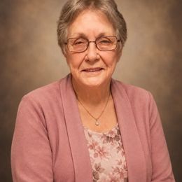 Photo of Betty "Lois" Nates, obituary in Colombier