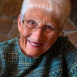 Photo de Janet Louise Hoffer, avis de décès à Delson