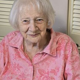 Photo de Virginia J Walker, avis de décès à Kingsbury