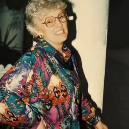 Photo de Betty B Nobriga, avis de décès