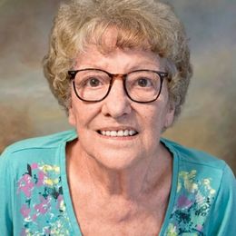 Photo de Andrée dit Marie-Andrée Forgues, avis de décès à Lévis
