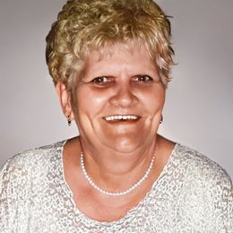 Photo of Mme Geneviève Larouche dit Régnier TREMBLAY, obituary in Saint-Félicien