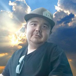 UR56N4UTYXPaCvicoDcz2VYKqIJ7kGGD3vbaH2Yg