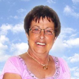 DEtObYFBUefQugczInQIqugl44o8pPr8PdlzcAM1