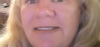 Chairis Diane White