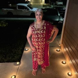 Photo de Reshmi Lata Charan, avis de décès