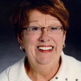 Go4Ywum3yrYs8xwk1NQRxFyMDjVDCO2Efj54T5P6