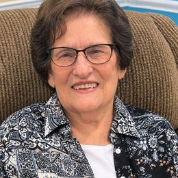 Photo of Wauneta R (Mushaney) Kirby, obituary