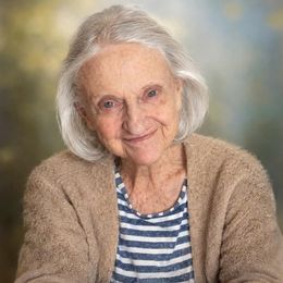 Photo de Estelle Elizabeth Barba, avis de décès