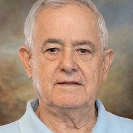 Photo of André Cantin, obituary in Québec
