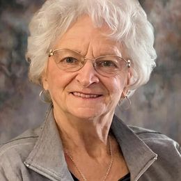 VJ2KS0AifTp5jhcIDFmIrfnlgkQAfLsMSu3TxAyg