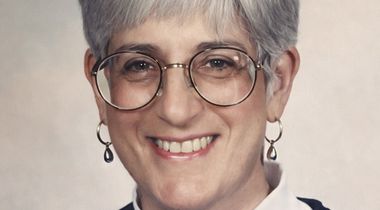 Myrna Perlman (Dolly) (née Tepper)