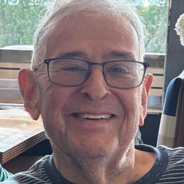 Photo of Richard H. Lans, obituary