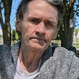 Photo of Yves Beauséjour, obituary in Saint-Jacques