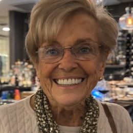 RMkcPmMvtA7HdVkJxfN301Ypj0HpZ16Es9Dpzrjn