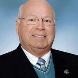 TjqC3lPansod9xcfLkQkIPTzSZ81pTVKMqLp2K9i