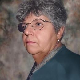 rYM0nhxvLWiwFQ2HZlWotgYoicxsW80vpc3QL51D