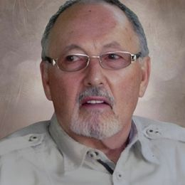 Photo of André Farmer, obituary in Magog
