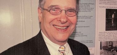 Alan T Riga