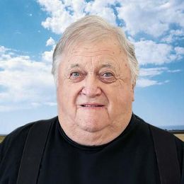 64DyeZ3peDXQVPGDdRNSL7hqJmQEHfrTjnV7jDPi