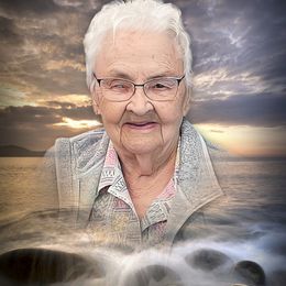 Photo of Estelle Ouellet, obituary