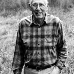 Photo de Donald W Hutchison, avis de décès