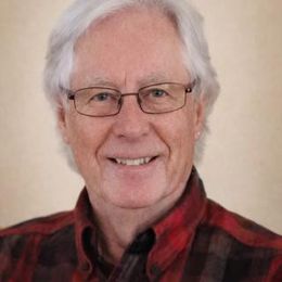 74o7JkNaT9vLoRfT5U2eHRasISllj4eGmZOESP7S