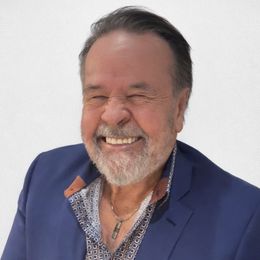 yxfUOIWZzlru4MY90PjOFYiPaP9hVNielBTuiXra