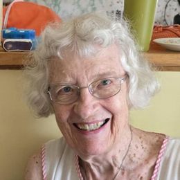 s8ZBXhv47Eu9oOCLmoYtjZyqZH5dYHzIPxT7RnvM