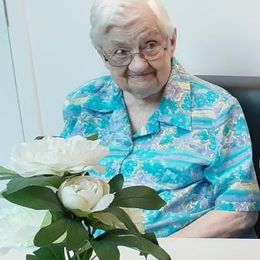 XRpJlkbJsWXrGkbENLOOysbm9dz7NXBlHbfJP7AU