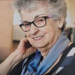 mguXpuckZ9wFBT1le2Ria0h1Oo6o7ozHCzEi81eY