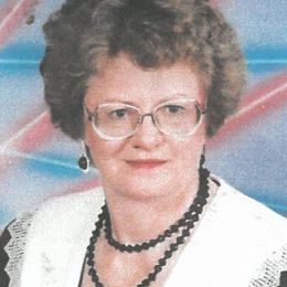 ICBNtOqbQeqPQOd4dWxQdfL4b018HIww1xi5dKV3