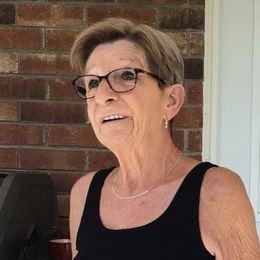 abiLX1mWOLtAHyVNckS17RCMV4ReBLOYdsjURsV7