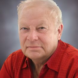 QSw2QHghxEqkkH0TE8aU0rfTzUlJTUF1h90xjWyB