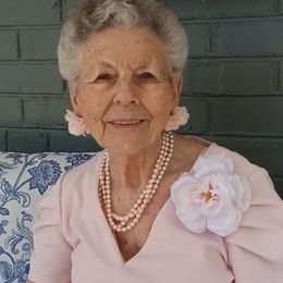 Photo de Betty Jeane Straine Maples, avis de décès