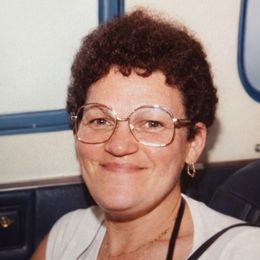 wm2F6b2Uq5fuZnpZWp0duD8dCPdsiD4fYP4MRQn5