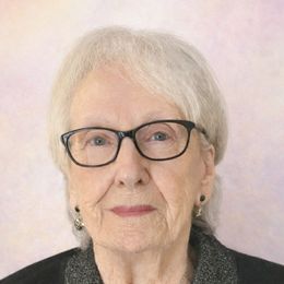 qhMqnyHpFmvwbclxHob4OEqwa5dqy2OZJzUneG60