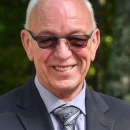 Photo of Yves Richard, obituary in Sainte-Julienne