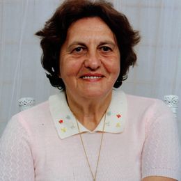 Photo of Yvonne Fecteau, obituary