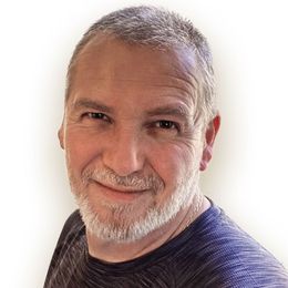 VnTR7r7ZYu98Zx5iGg0VJ8oZSQigfDGnLAWIK1Sg